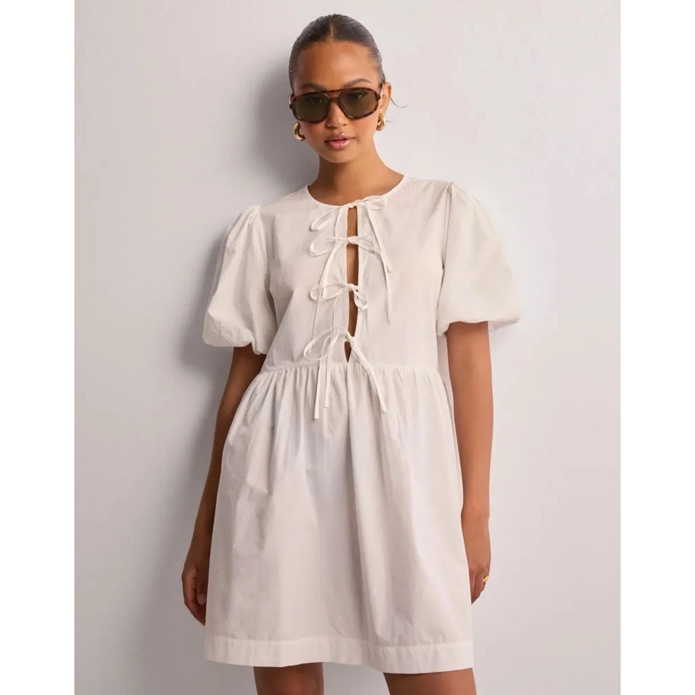NEW H&M White Bow Tie Front Puff Sleeve Babydoll Dress